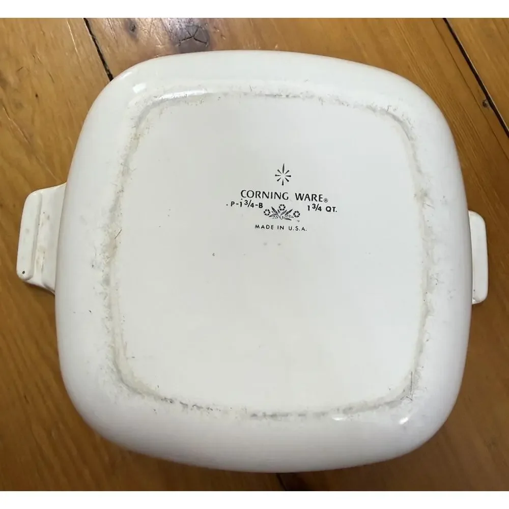 CORNING WARE Blue Cornflower Casserole Dish Size 1 3/4 Quart